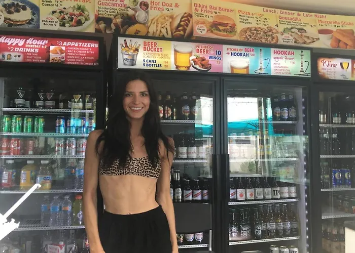 Bikini , Cafe & Beer Garden (Adults Only)Hostel